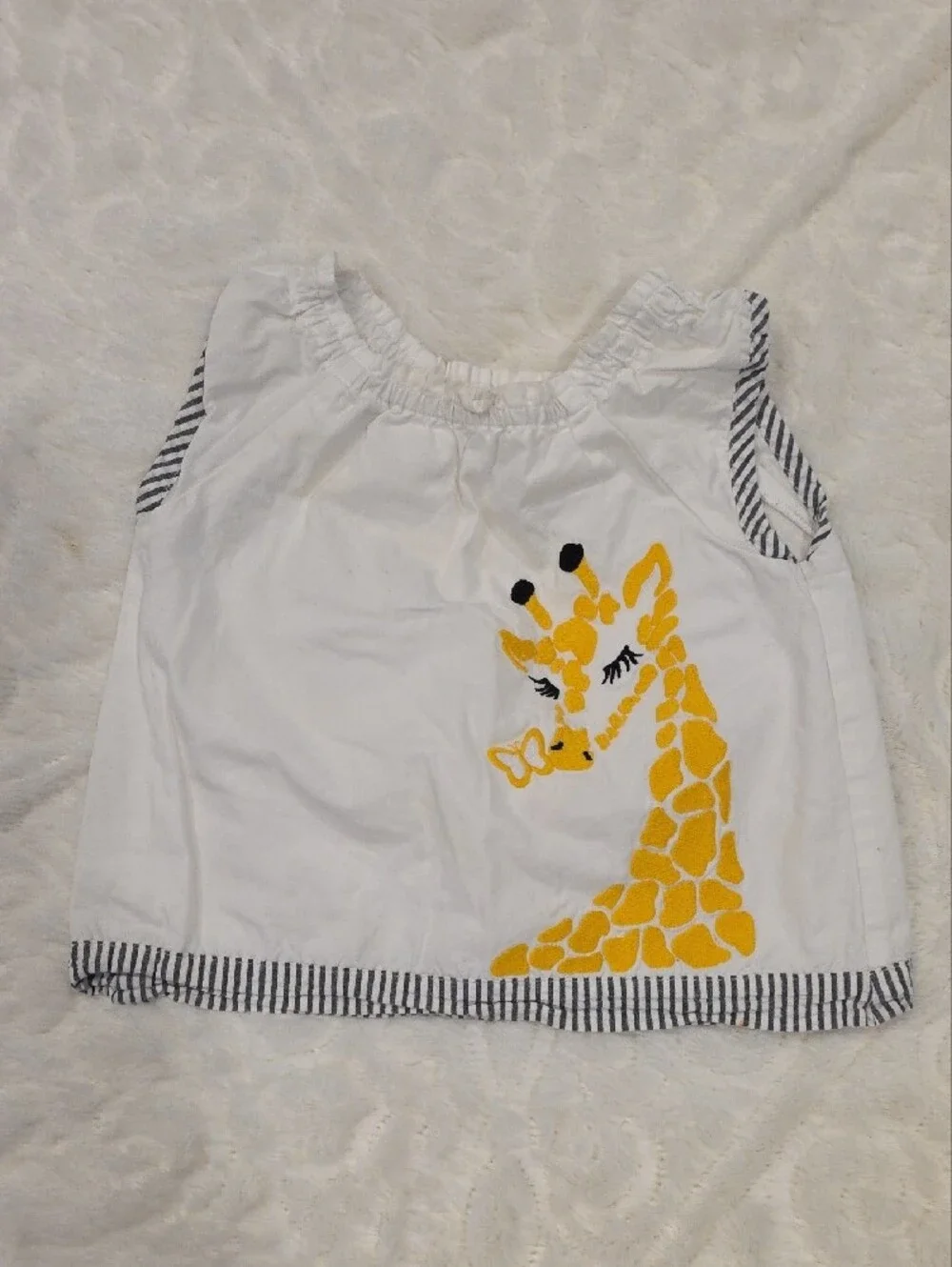 Gymboree White & Yellow Giraffe Tank Top with Yellow Shorts